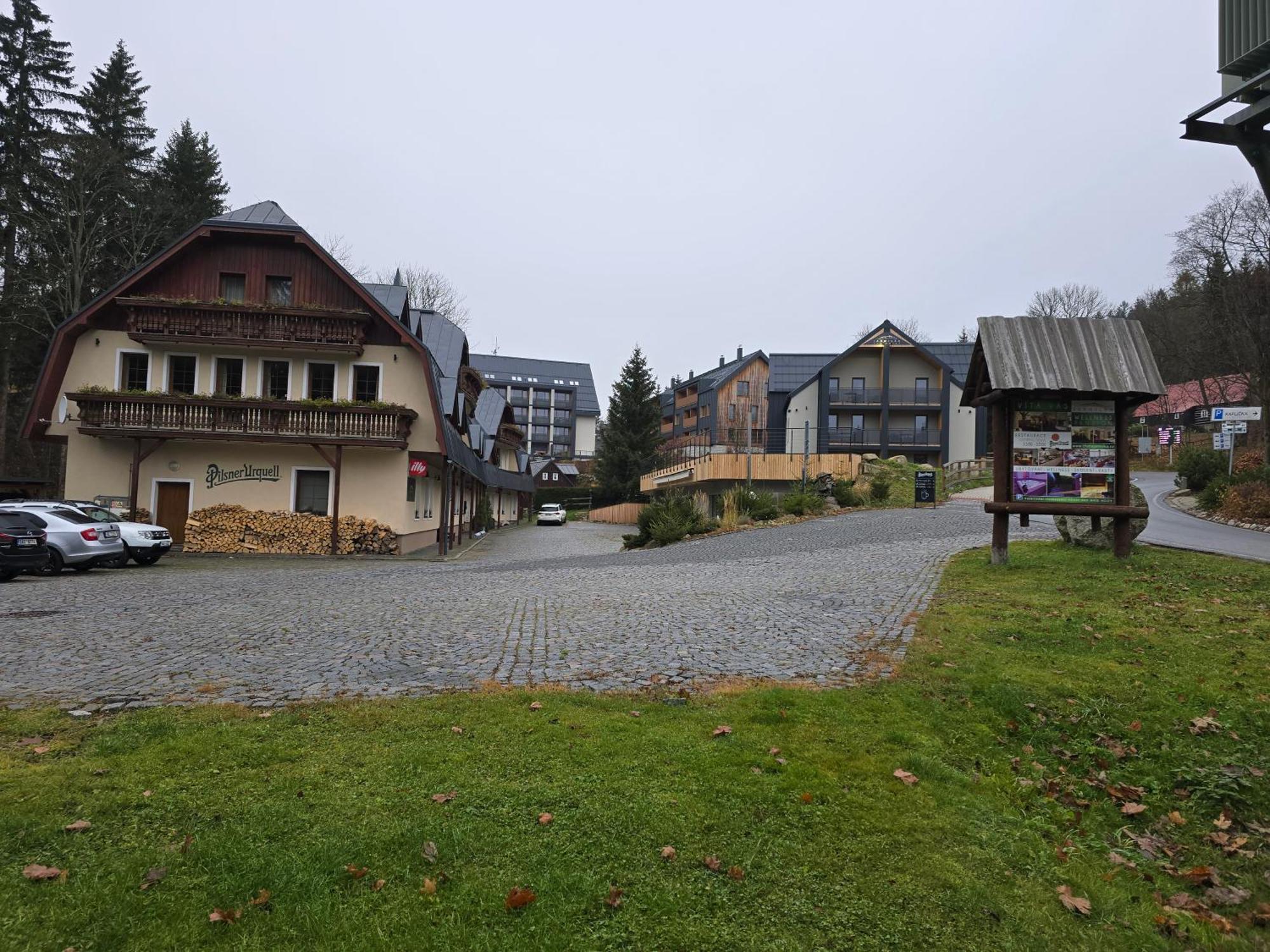 Apartmany Jarmilka S Privatnim Wellness Bedřichov Kültér fotó